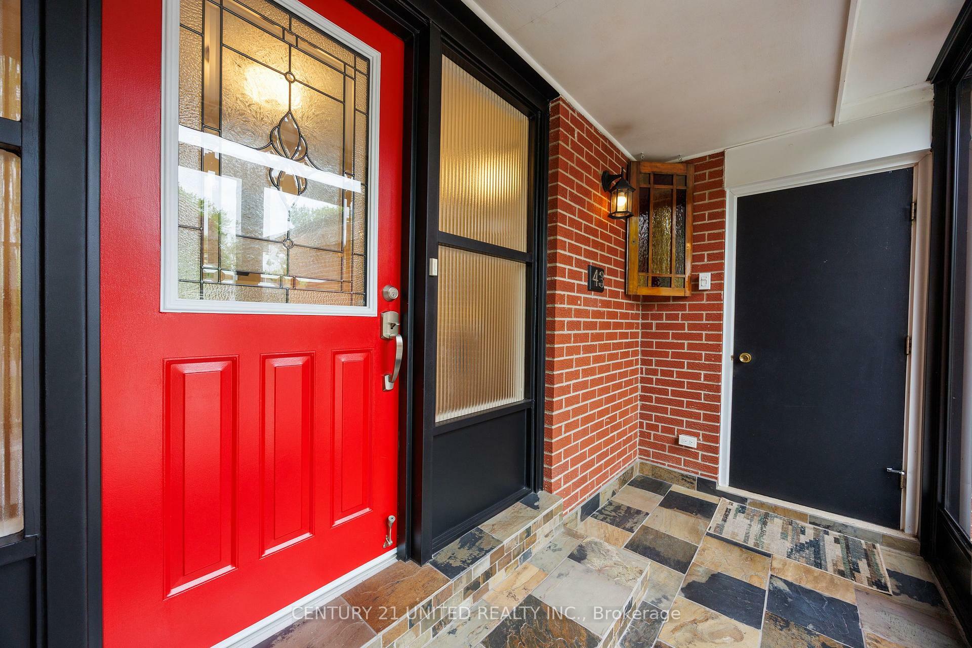 Property Photo: 43 Tilley Drive ON M1C 2G3