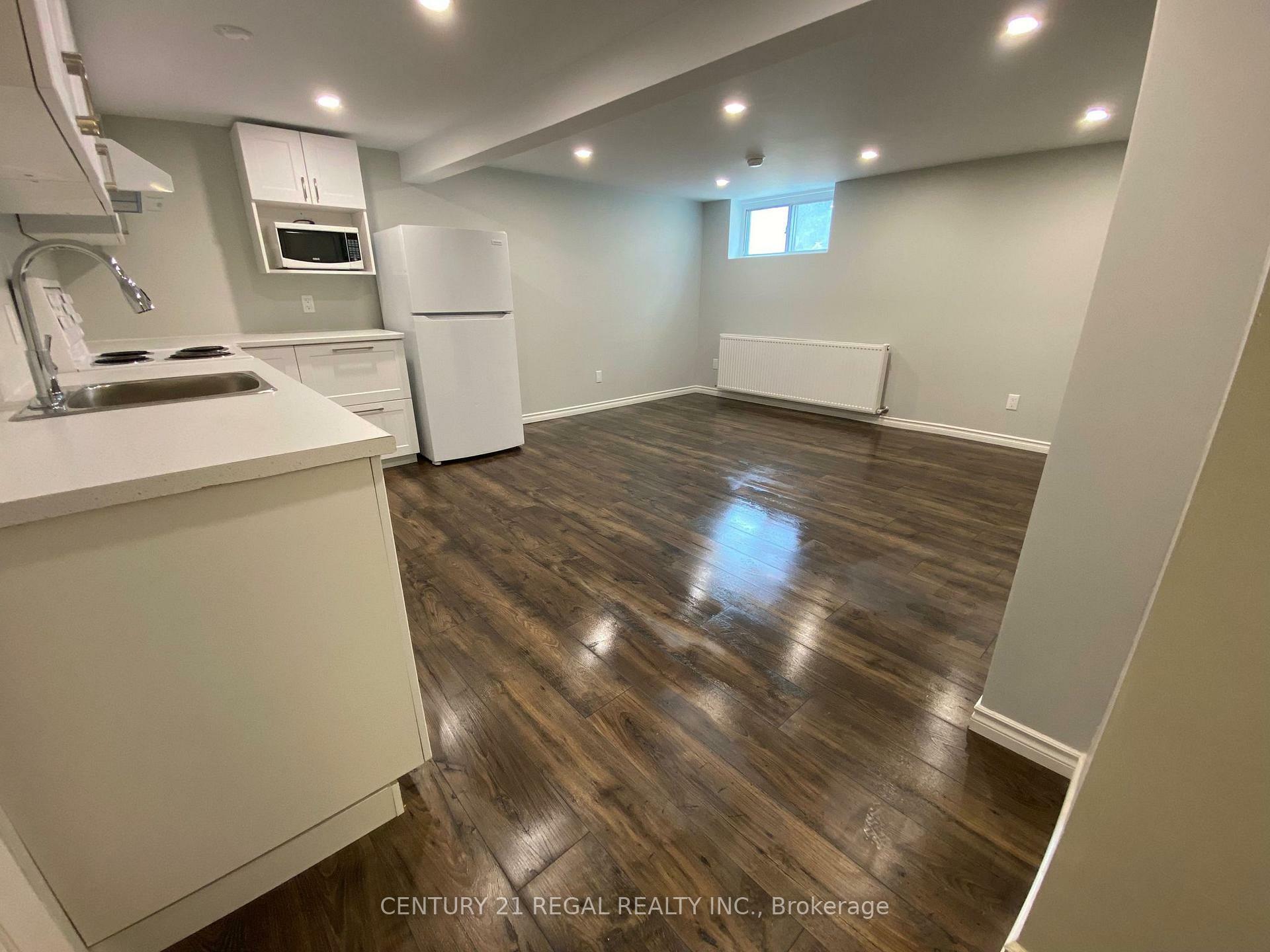 Property Photo:  25 Shangarry Drive  ON M1R 1A5 