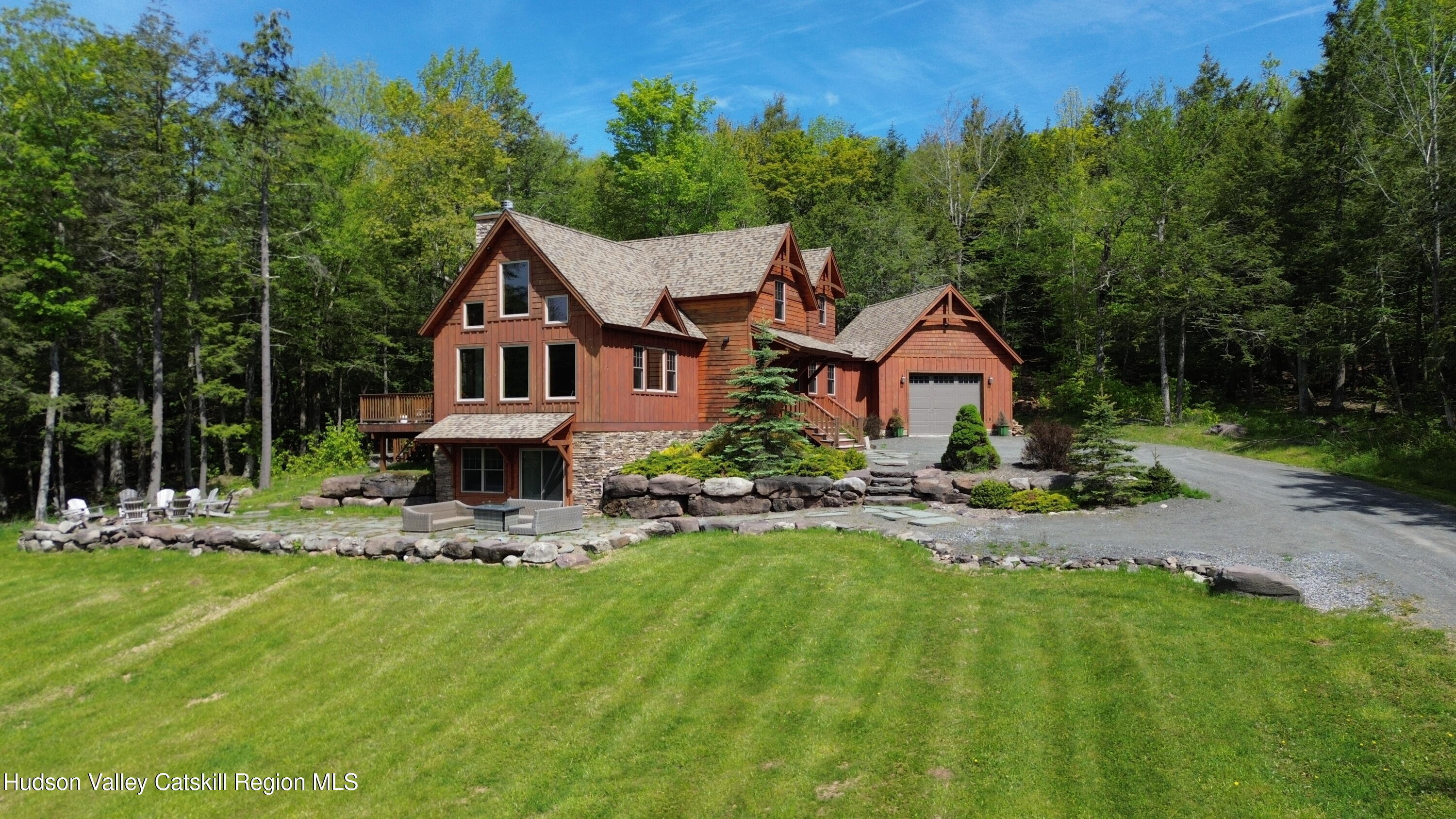 Property Photo: 16 High West NY 12496