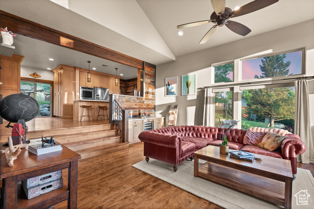 Property Photo: 8932 Flint Way UT 84098