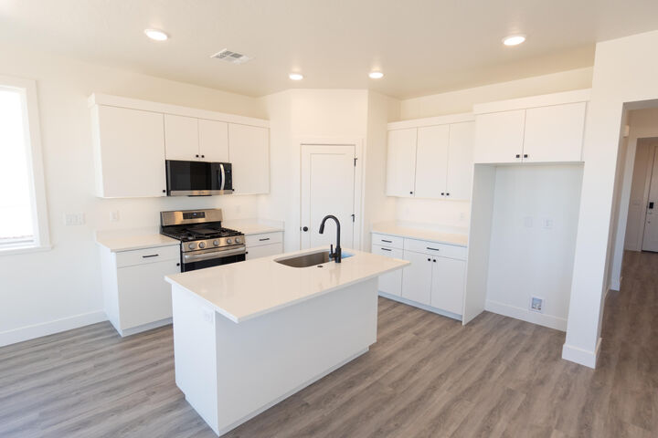 Property Photo: 330 W Rosie Loop Lot 45E UT 84721