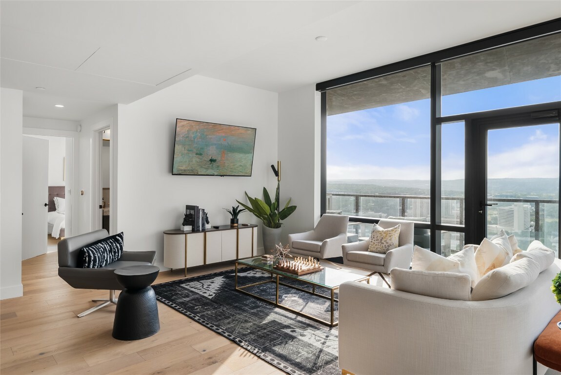 Property Photo: 70 Rainey Street 2606 TX 78701