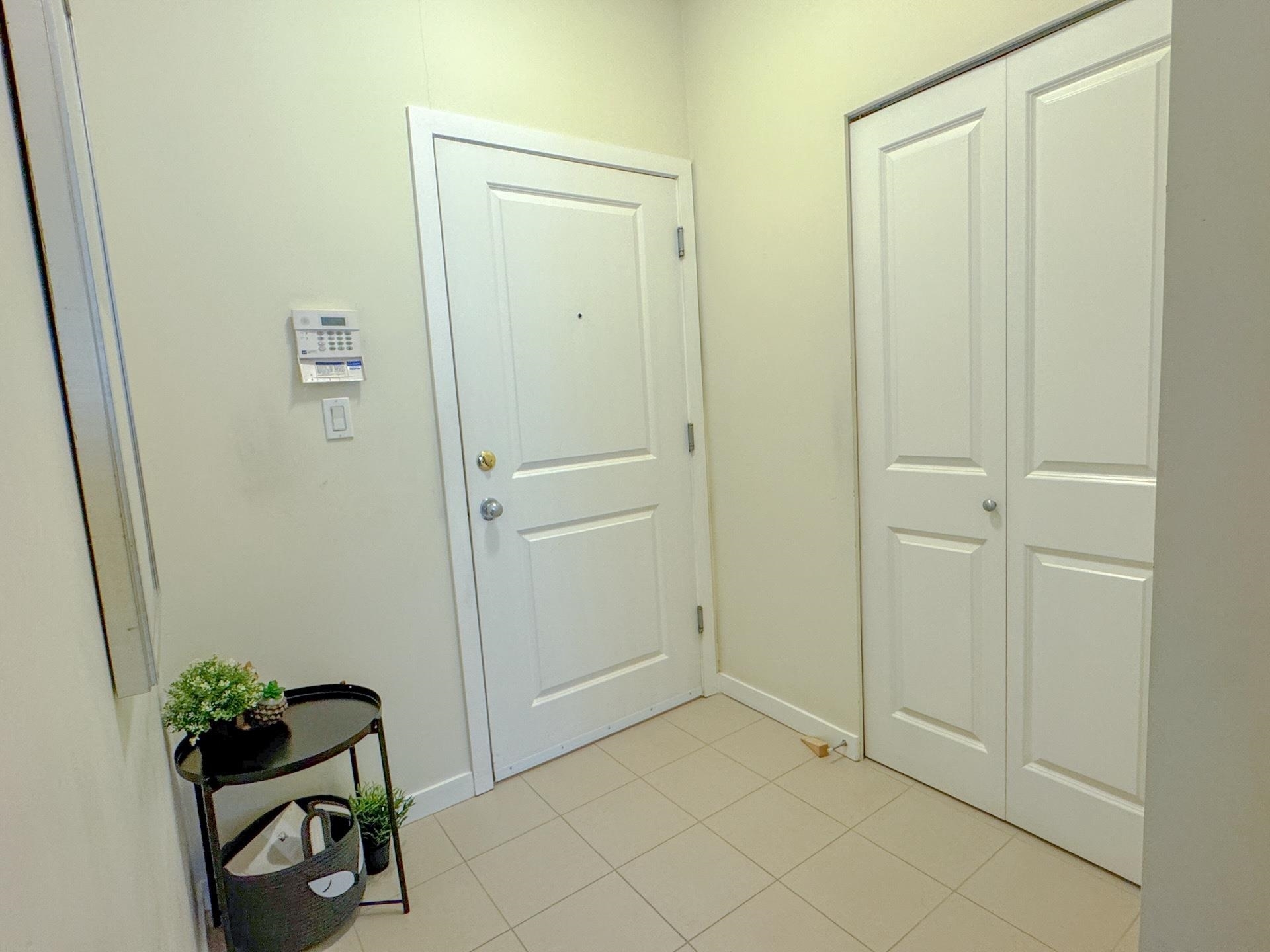 Property Photo: 7089 Mont Royal Square 104 BC V5S 4W6