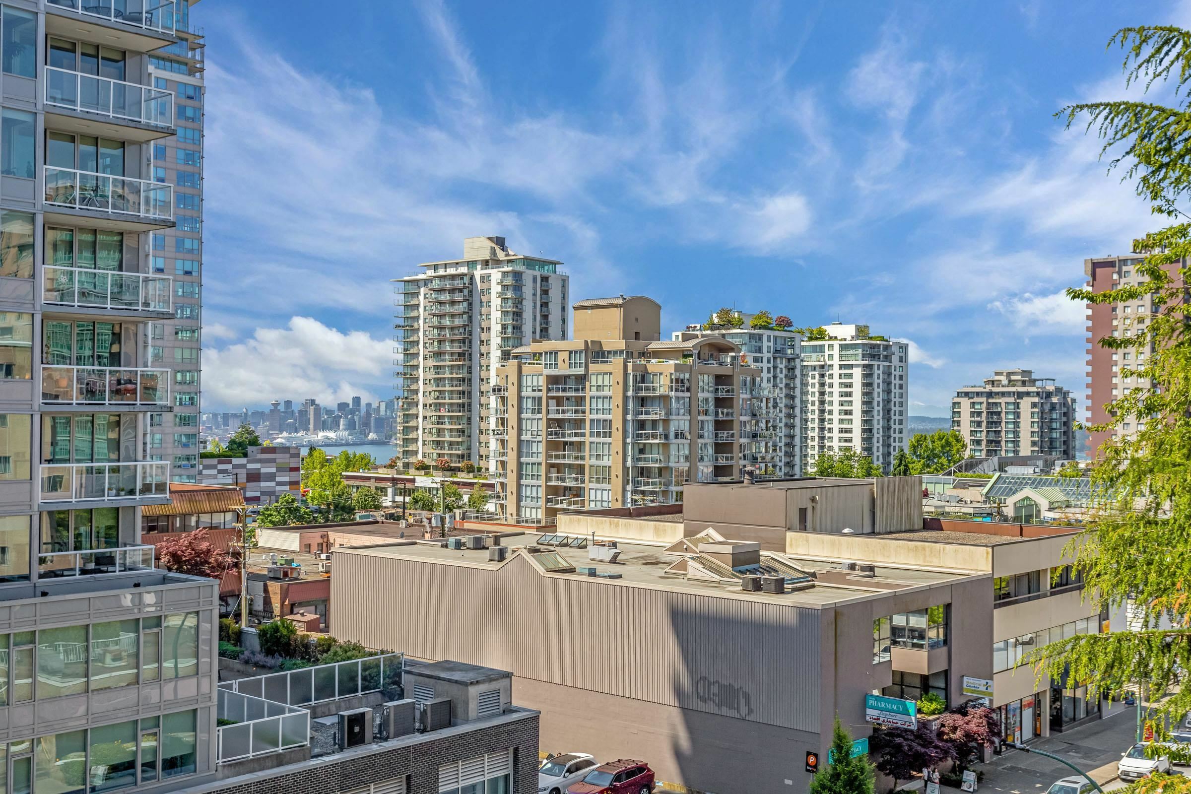 Photo de la propriété: 150 E 15th Street 407 BC V7L 4N9