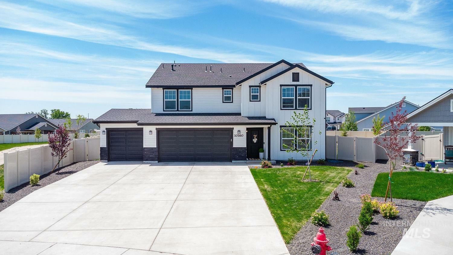 Property Photo: 10160 W Mauve Clover Ct ID 83669