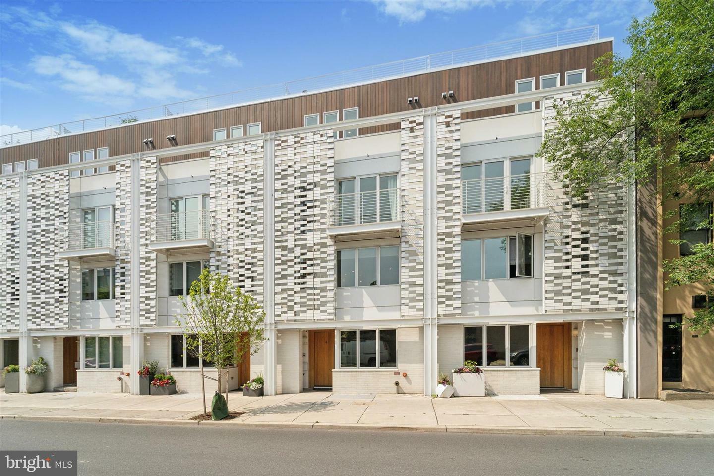 Property Photo: 2033 Lombard Street PA 19146