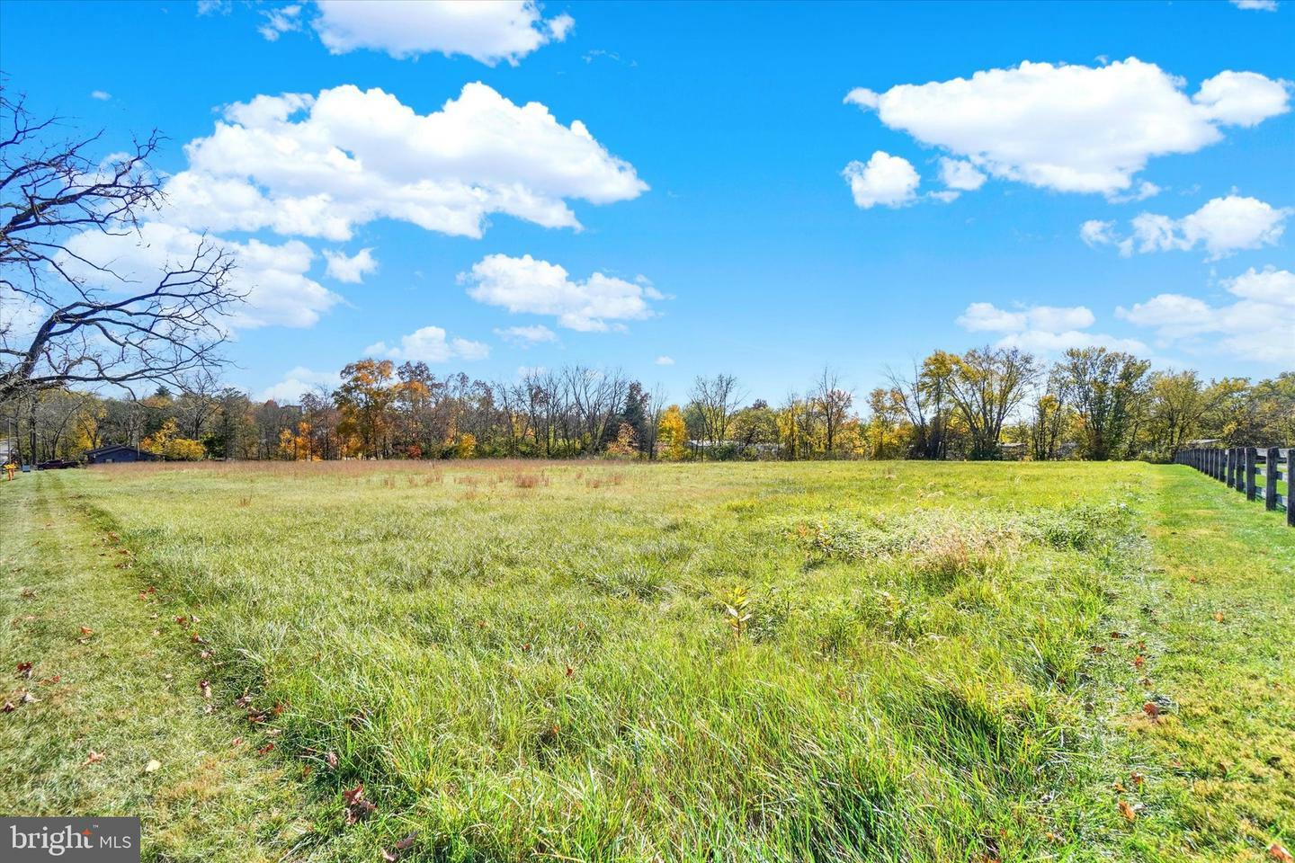 Property Photo: 1900-H Greenbriar Road PA 17404