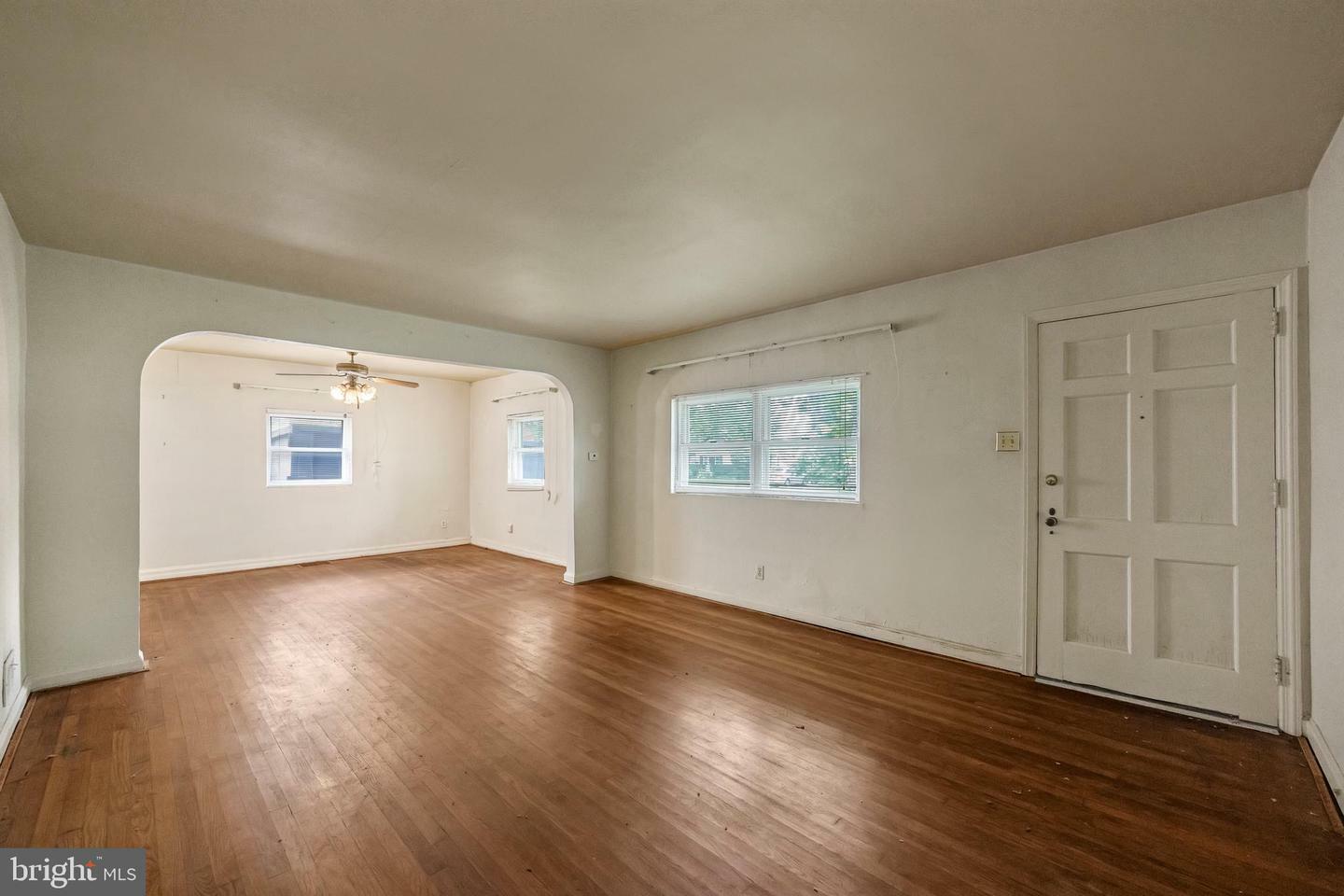 Property Photo: 16 Fordham Avenue DE 19720