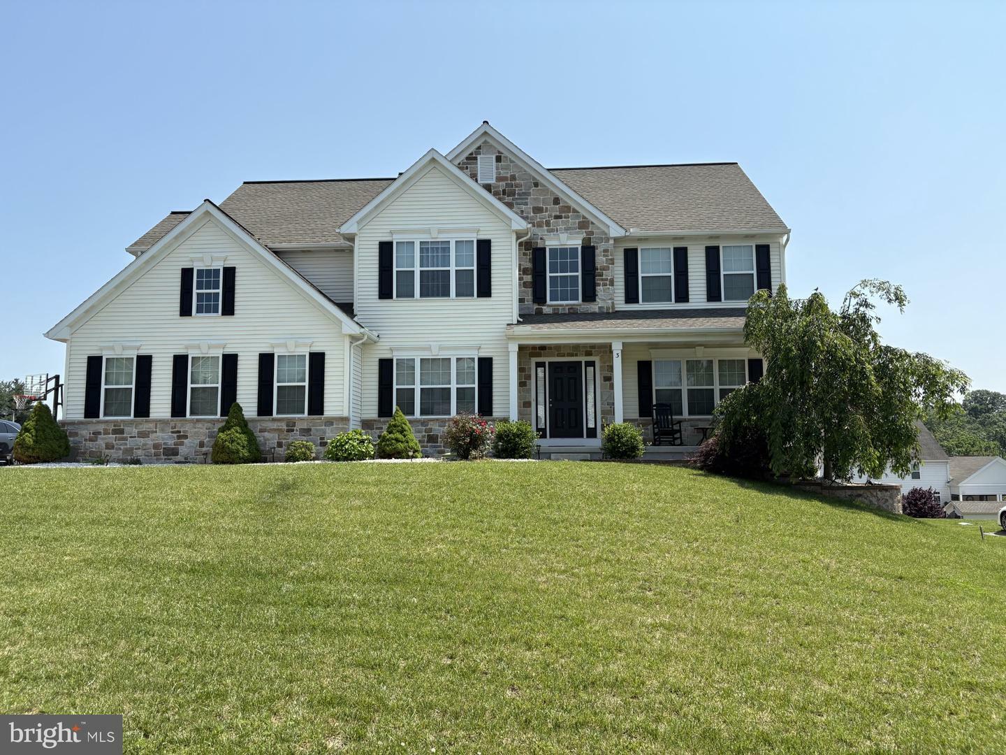 3 Rycroft Road  Mechanicsburg PA 17050 photo