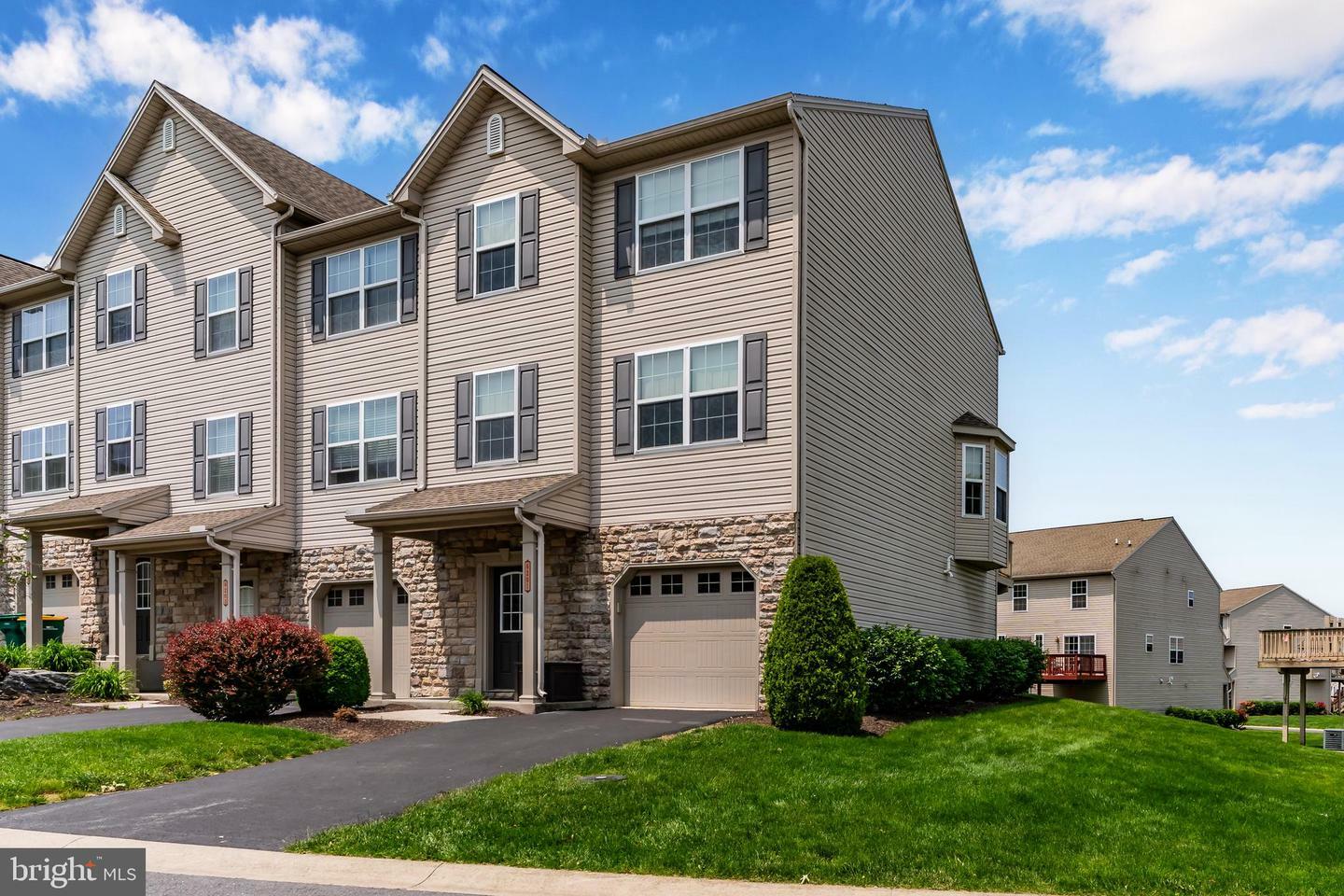 Property Photo: 6201 Galleon Drive PA 17050