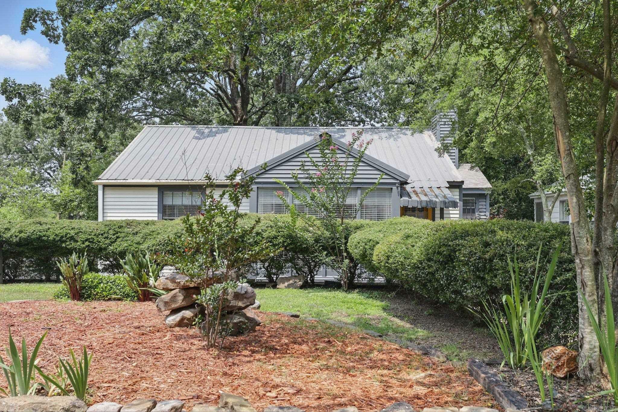 Property Photo: 1810 S Pierce Street AR 72204