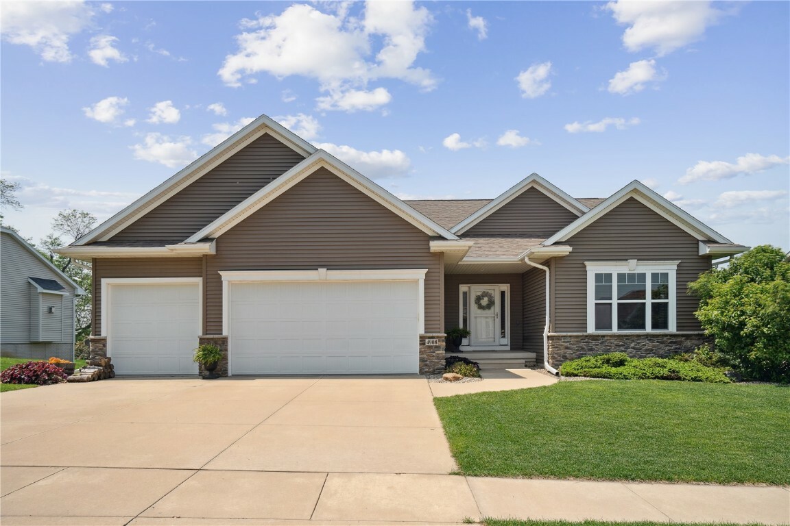 Property Photo: 4908 Harvest SW IA 52404