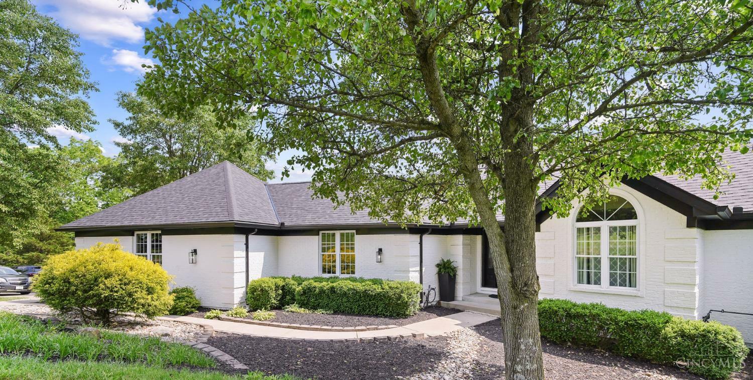 Property Photo: 4261 Hamilton Road OH 45036