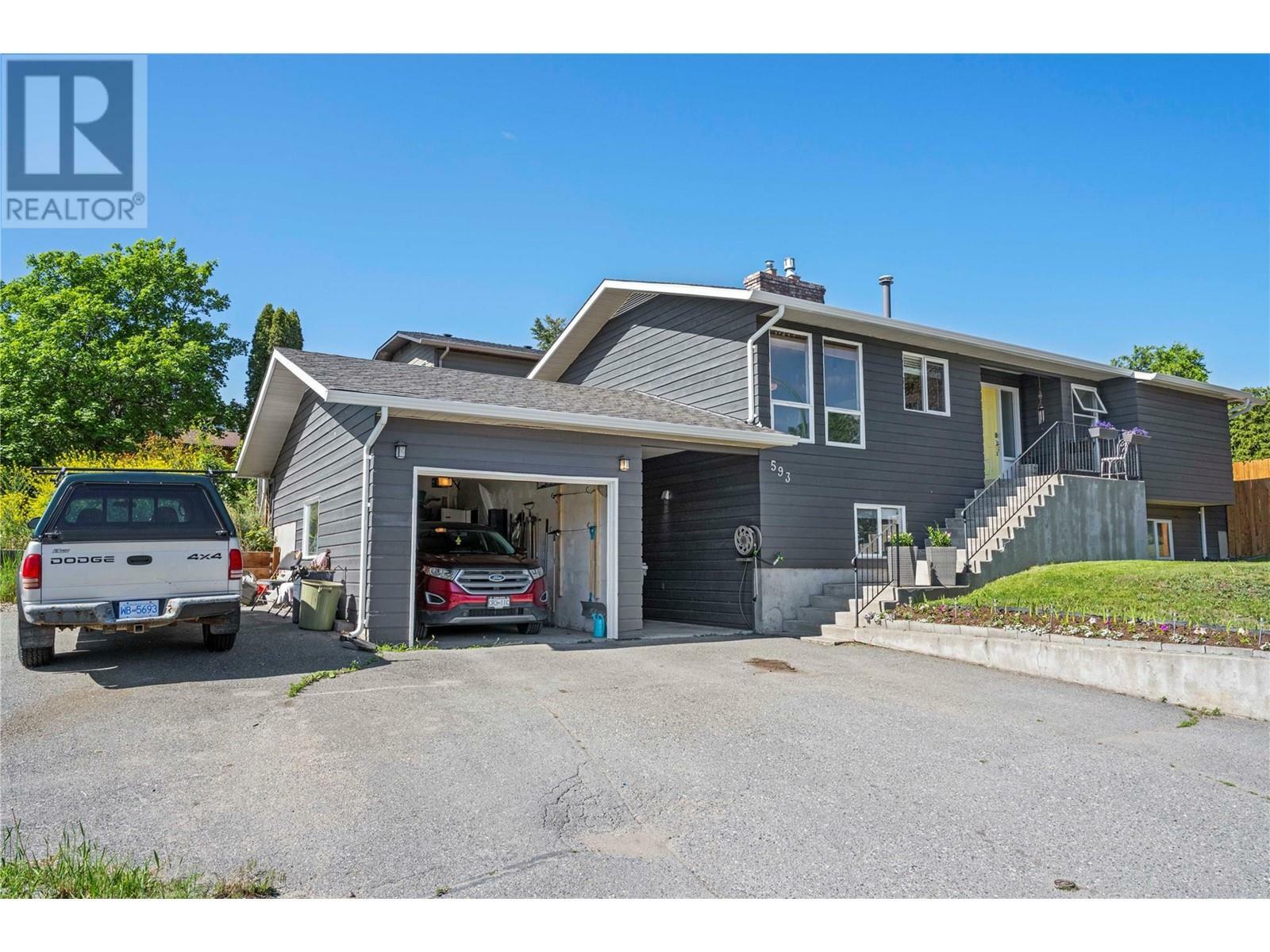 Property Photo: 593 Braemar Drive BC V1S 1H6
