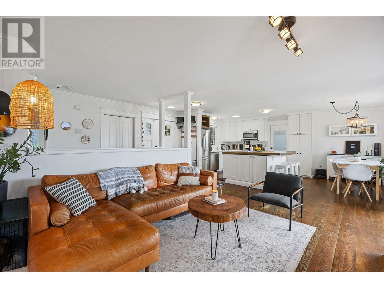 Photo de la propriété:  2471 Skeena Drive  BC V2E 1V4 
