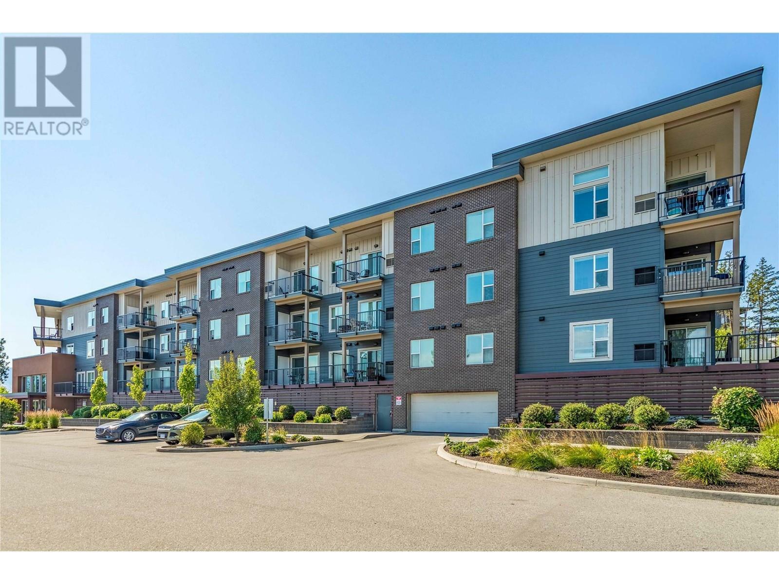 Property Photo: 935 Academy Way 322 BC V1V 3C9