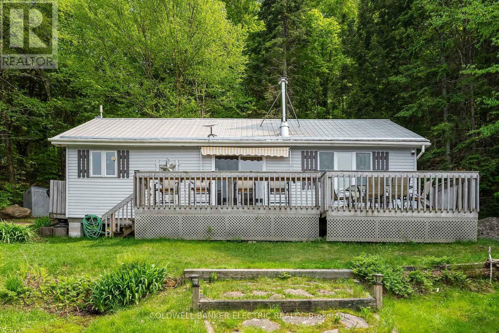 Property Photo: 3637 Madawaska Road ON K0L 2R0