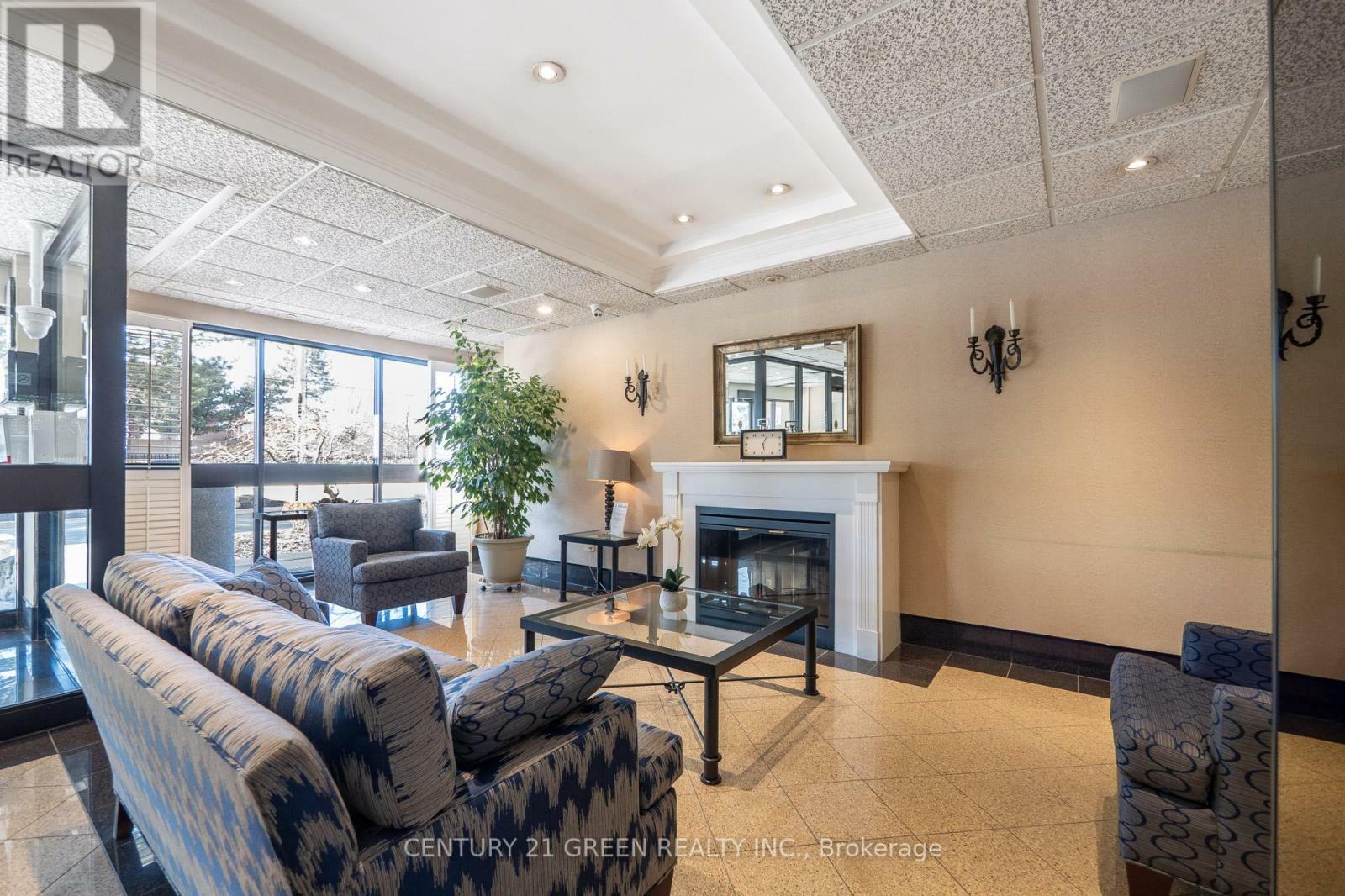 Property Photo: 1300 Mississauga Valley Boulevard 1011 ON L5A 3S8