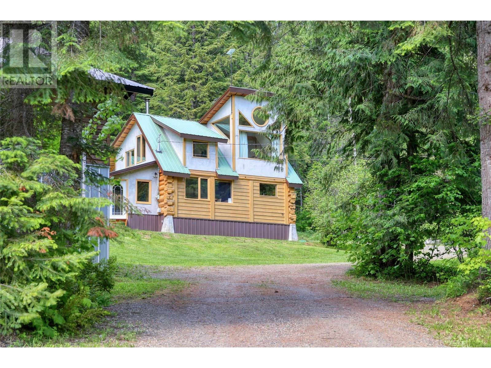 926 Wildhorse Creek Road  Ymir BC V0G 2K0 photo