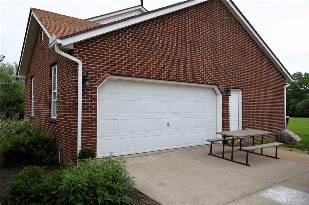 Property Photo:  2170 Ashbrook Drive  OH 45502 