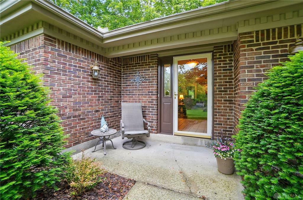 Property Photo:  2954 Stauffer Drive  OH 45434 