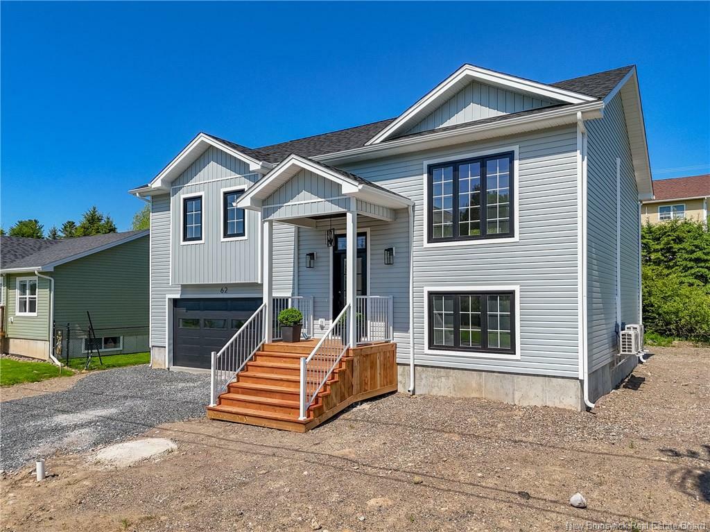 62 Malibu Street  Fredericton NB E3A 5P9 photo