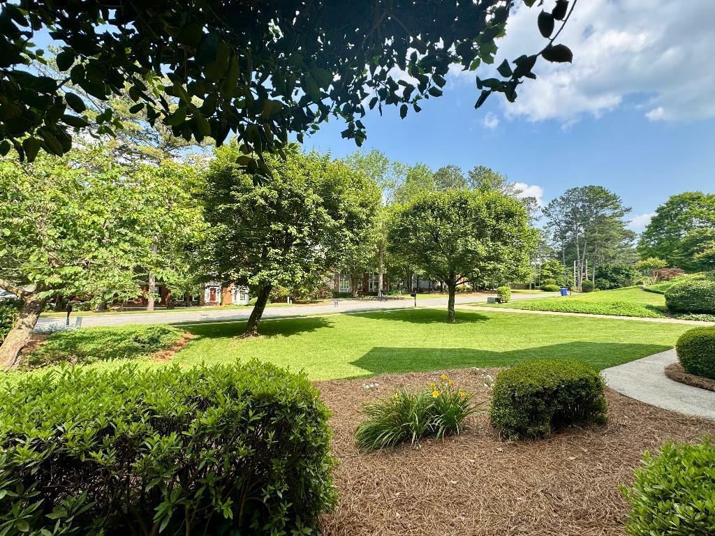 Property Photo: 3532 W Hampton Drive NW GA 30064
