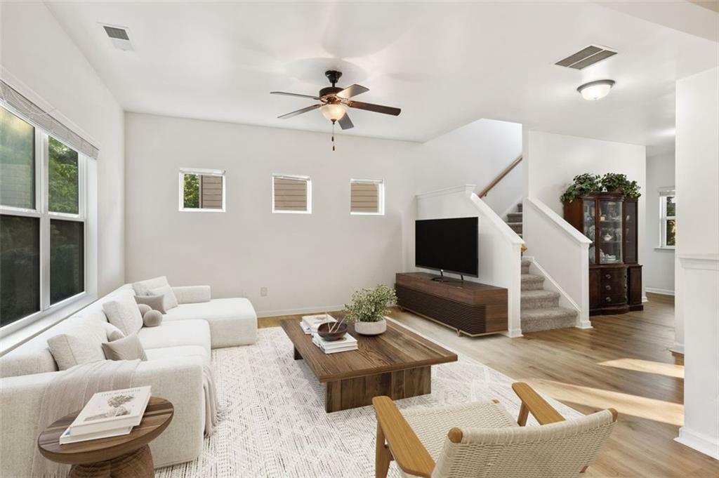 Property Photo: 220 Renford Road GA 30107
