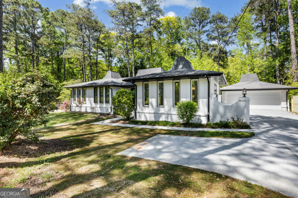 Property Photo: 888 Tucker Road GA 30087