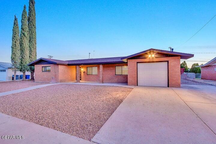 Property Photo: 6032 Bel Mar Avenue TX 79912