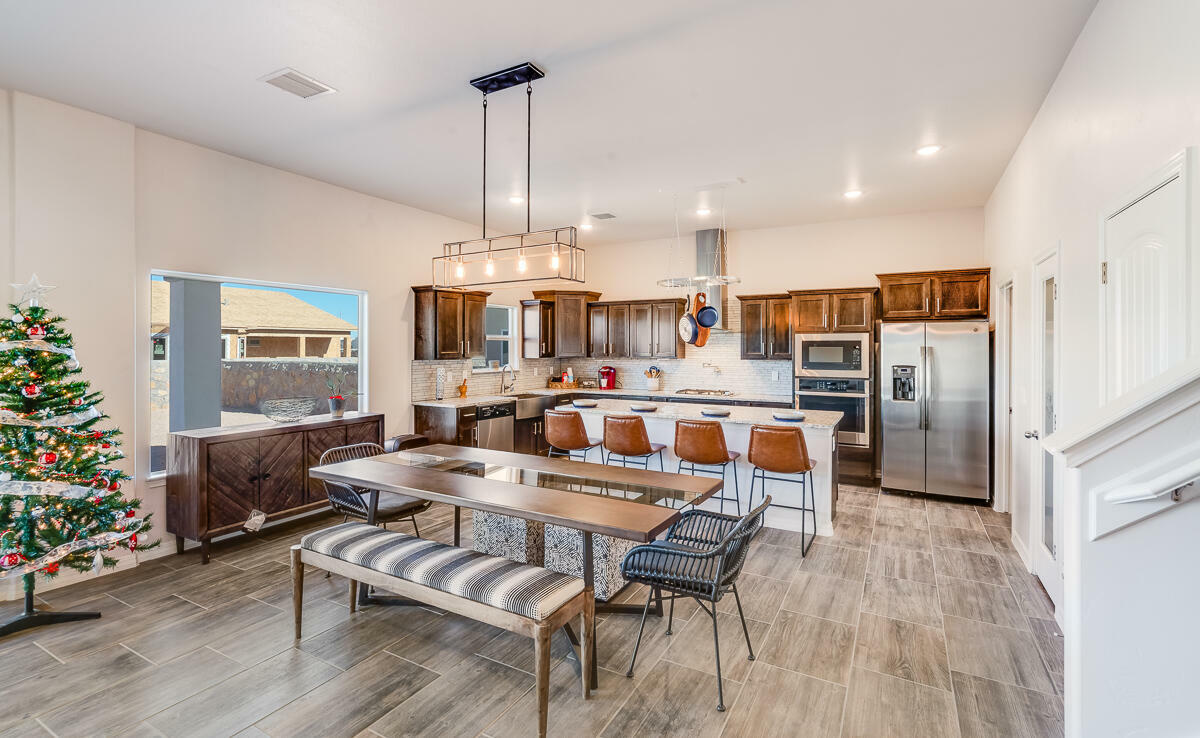 Property Photo: 15352 Resolve Avenue TX 79938