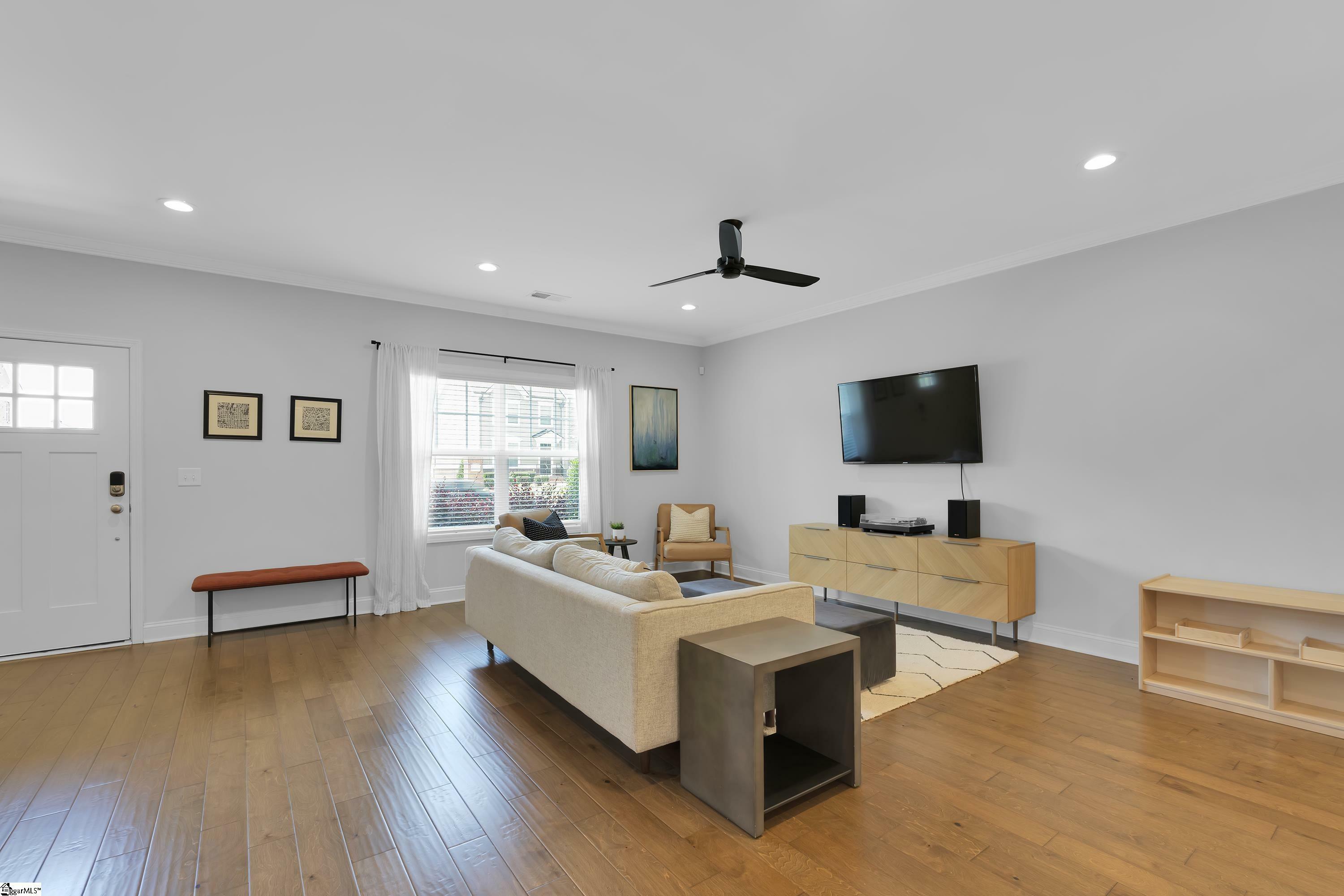 Property Photo: 253 Rocky Slope Road SC 29607