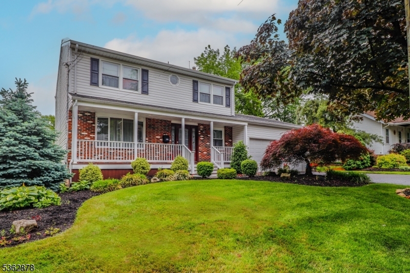 Property Photo: 868 Coolidge Ave NJ 07095