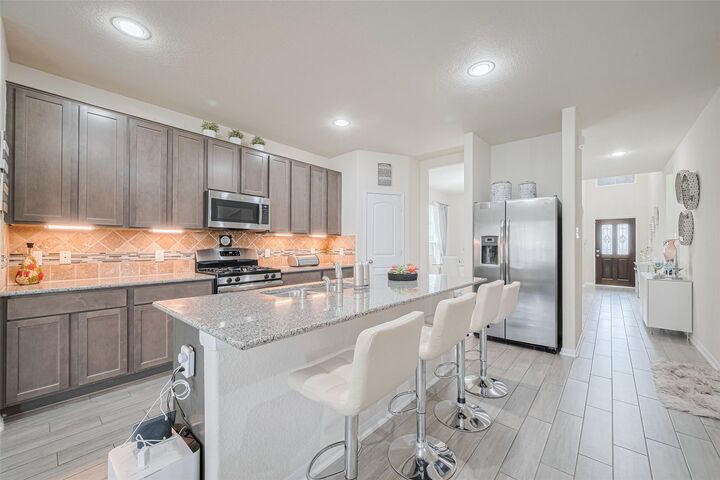 Property Photo:  5218 Windy Plantation Drive  TX 77423 