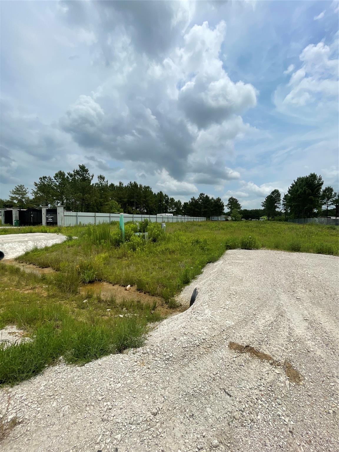 Property Photo: 510 Road 5510 TX 77327