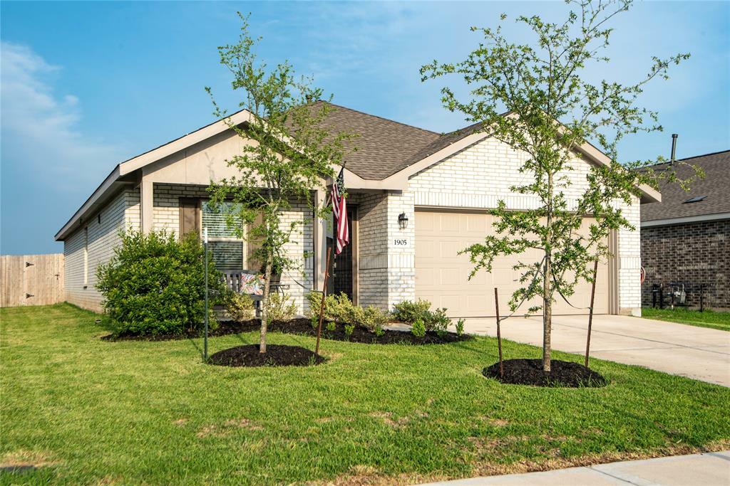 Property Photo: 1905 Champions Drive TX 77868