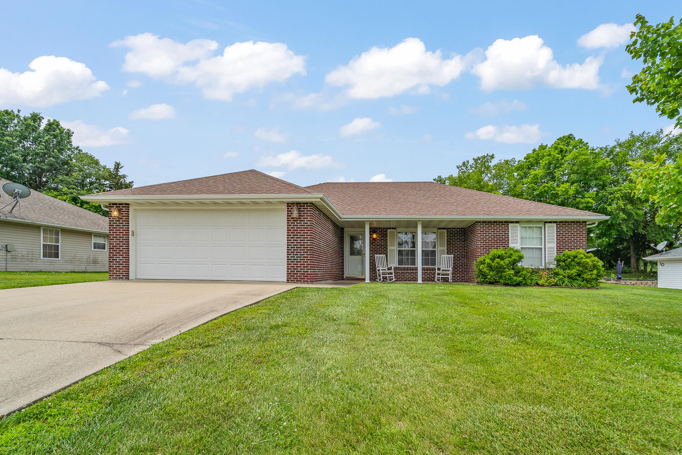 Property Photo: 5074 Pendergras Road MO 65251