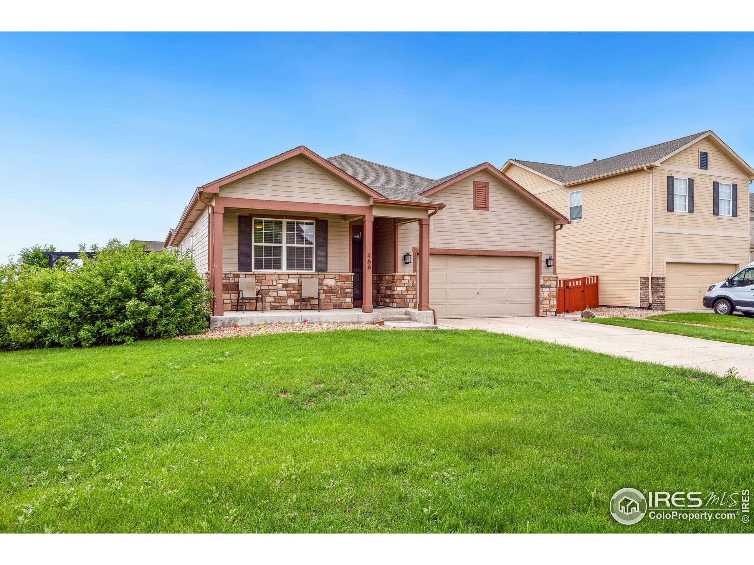 Property Photo: 466 Freestone St CO 80603