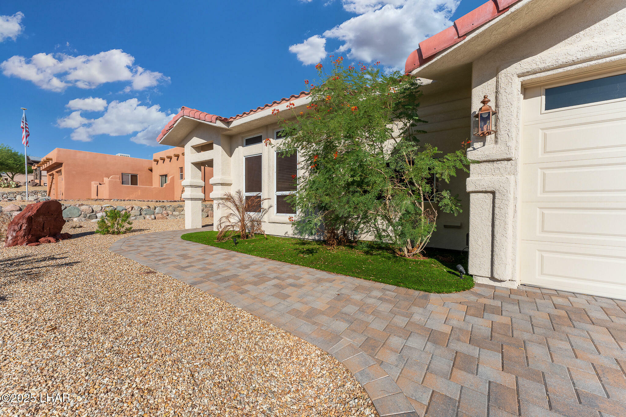 Property Photo: 1340 Powell Dr AZ 86406