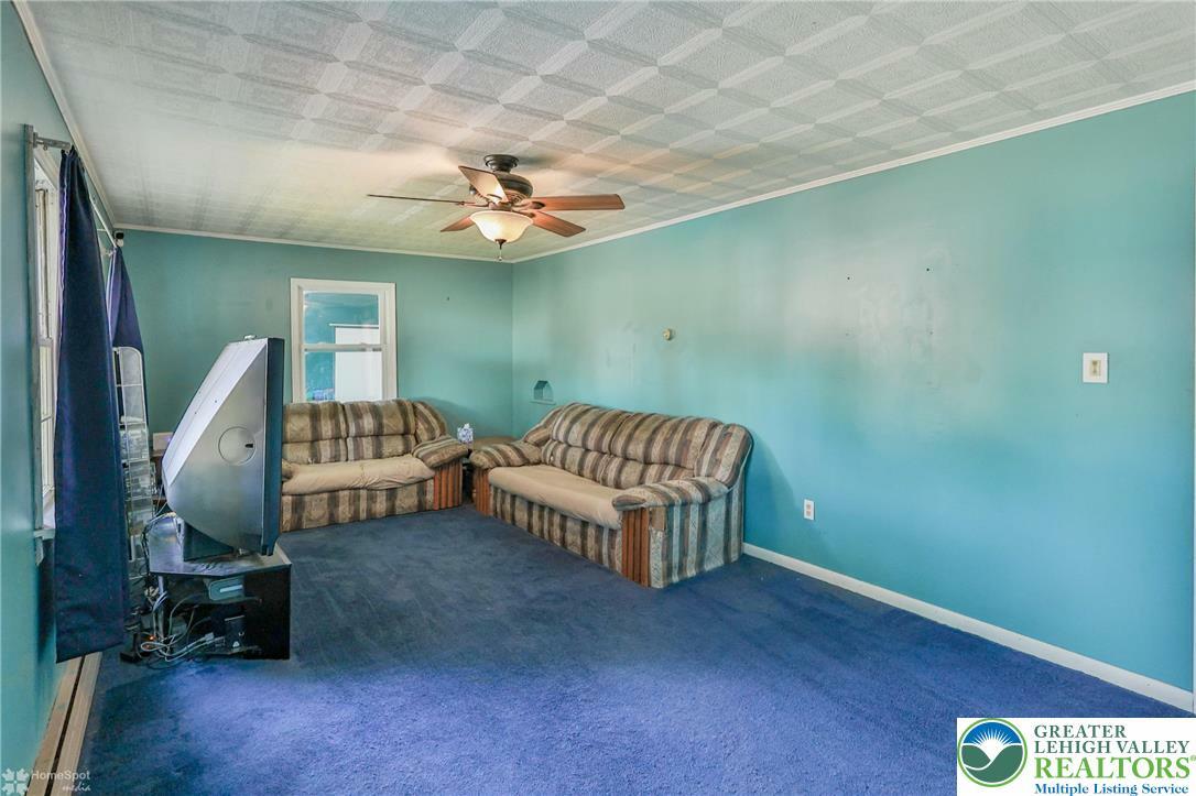 Property Photo: 6386 Sullivan Trail PA 18091