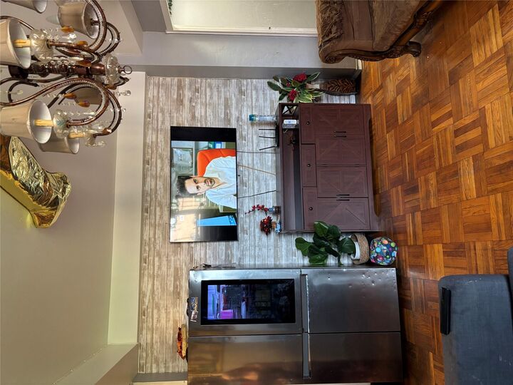 Property Photo:  1920 McGraw Avenue S 7D  NY 10462 