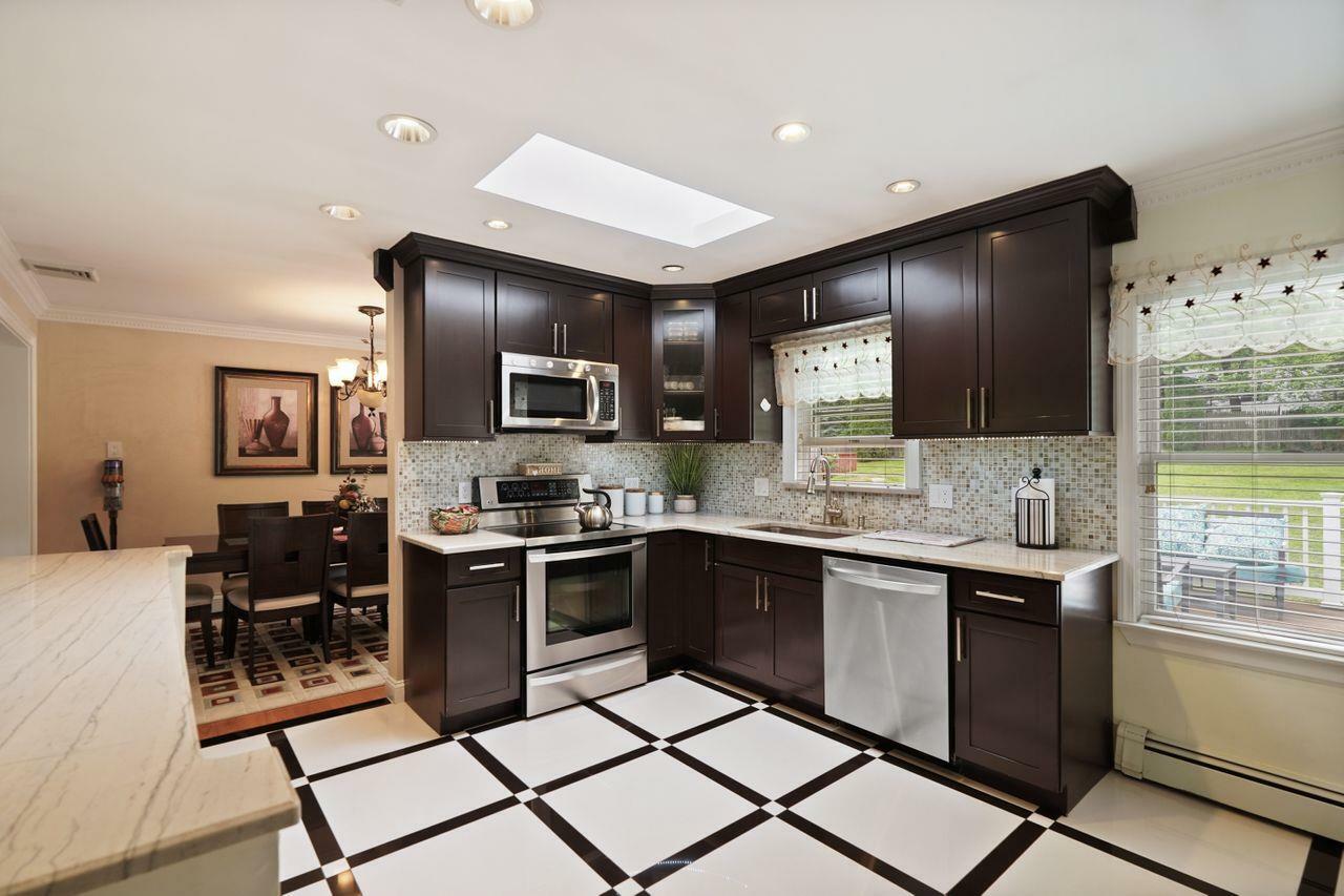 Property Photo: 4 Fassitt Drive NY 10541