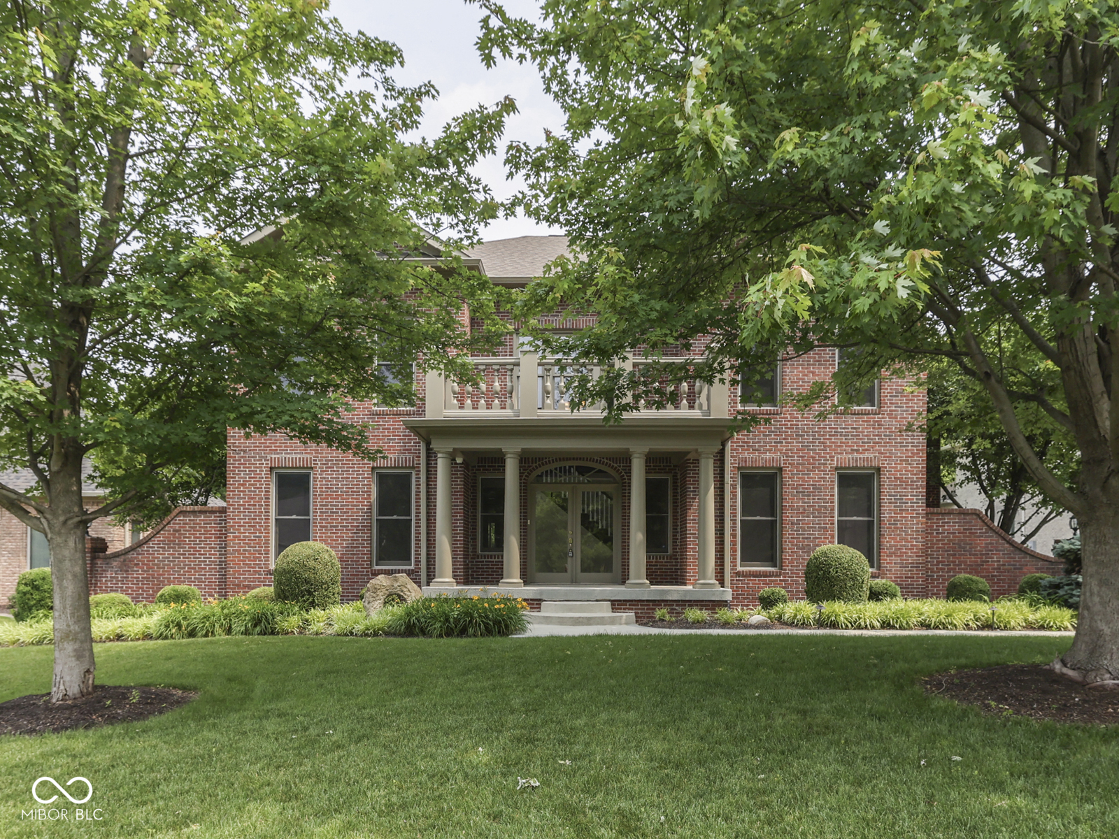 Property Photo: 20 Forrests Edge Court IN 46227