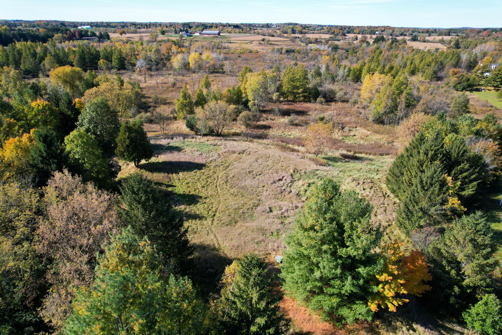 Property Photo: 1253 Connolly Cir WI 53027