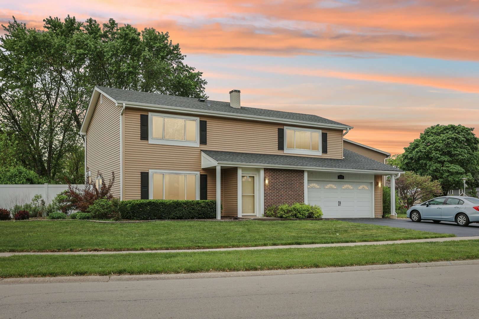 719 Coral Avenue  Bartlett IL 60103 photo