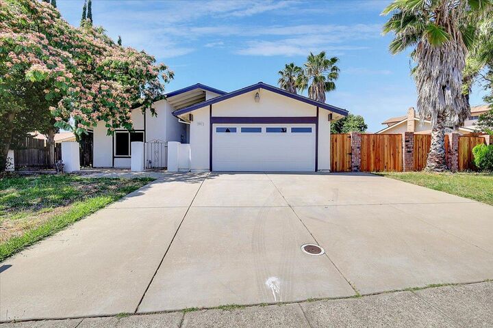 Property Photo: 8311 Juglans Drive CA 95662