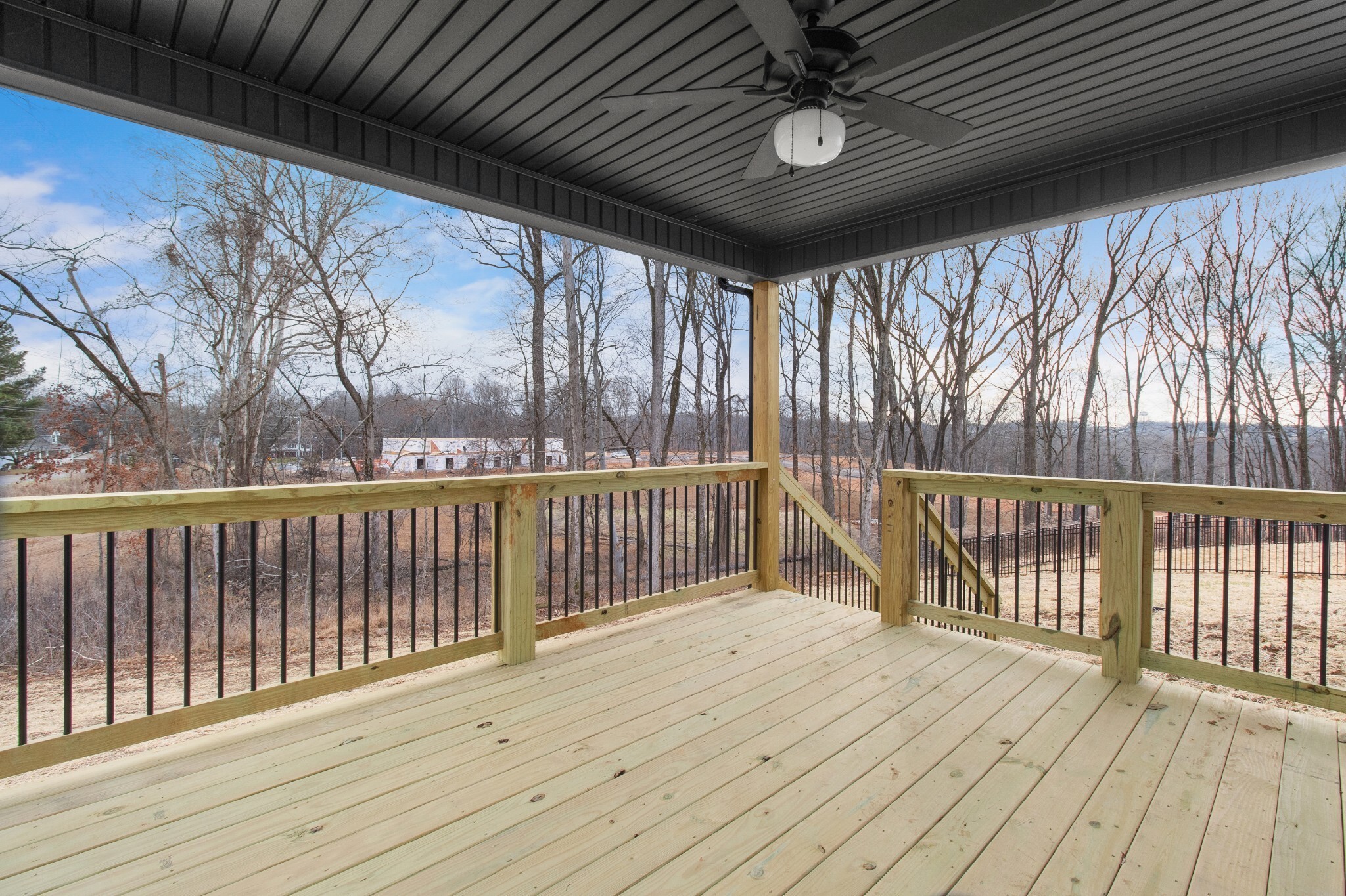 Property Photo: 1717 Heritage Dr TN 37043