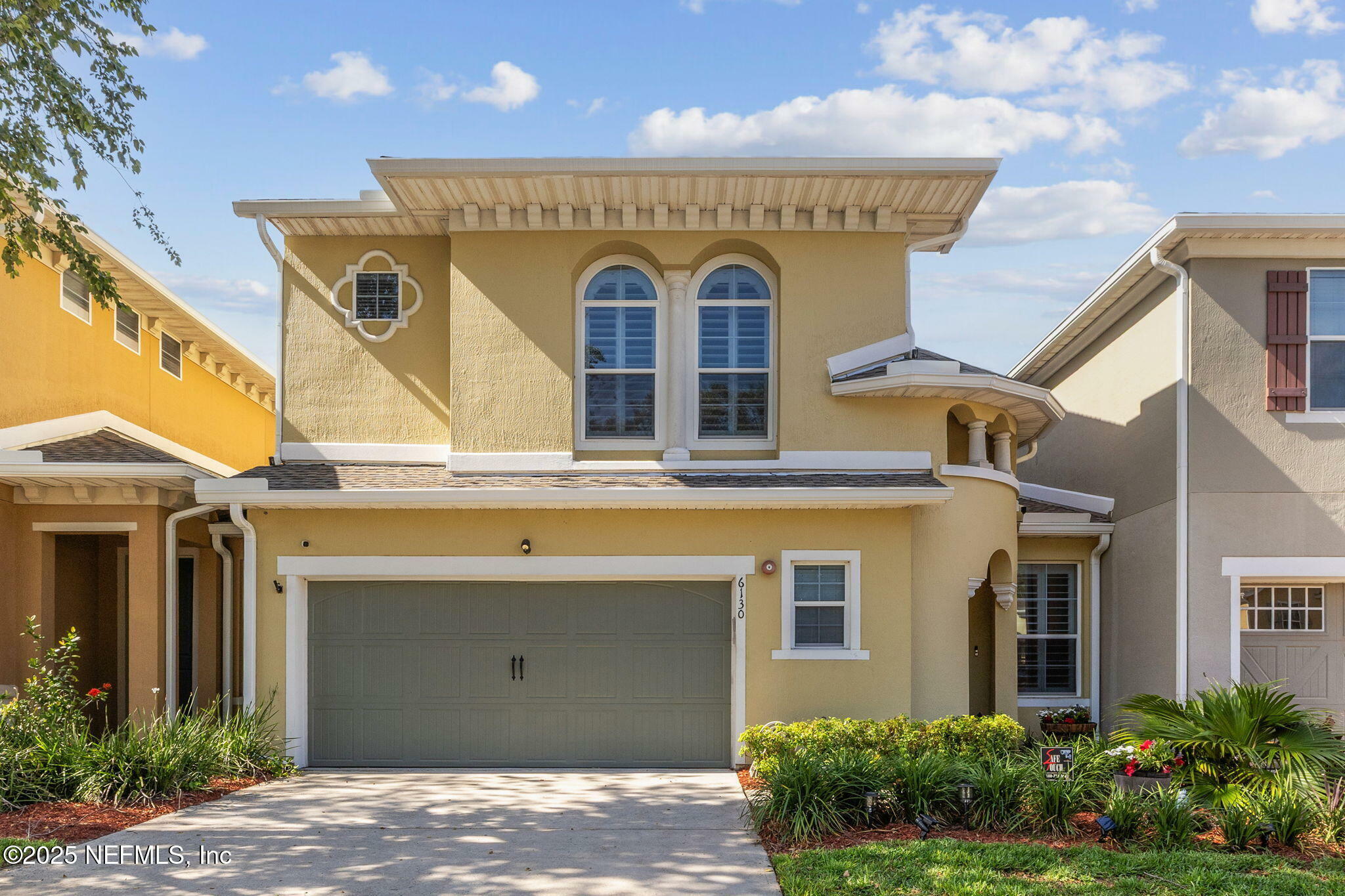 Property Photo:  6130 Clearsky Drive  FL 32258 