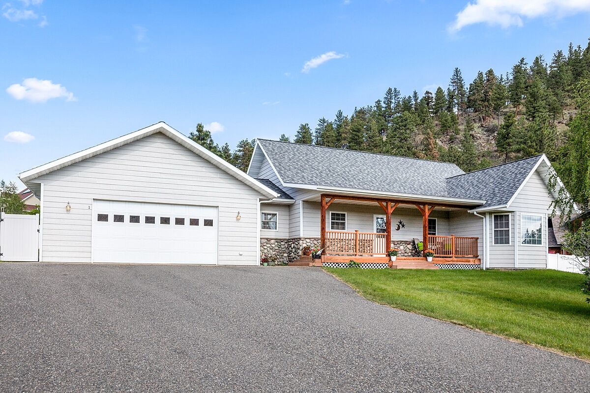 Property Photo:  1 Cherry Court  MT 59634 