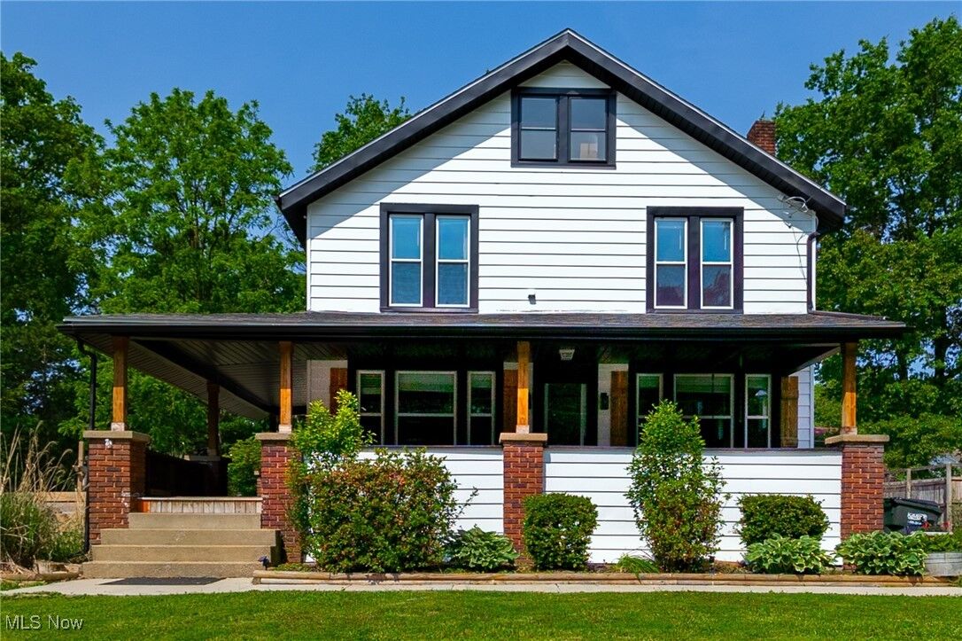Property Photo: 3866 Hile Road OH 44224